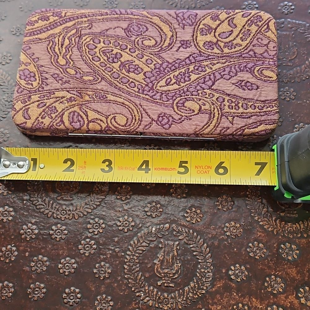 Paisley Patterned Flat Wallet - Picture 4 of 5